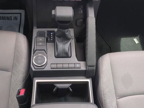 Used 2024 Toyota Tacoma SR5 RWD image 15