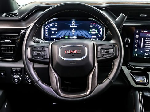 Used 2024 GMC Sierra 2500 AT4 w/ AT4 Premium Plus Package image 18