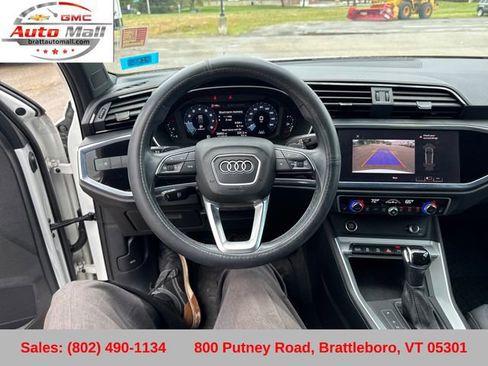 Used 2021 Audi Q3 2.0T Premium w/ Convenience Package AWD/4WD image 14