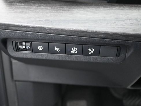 Used 2023 Nissan Ariya AWD image 22