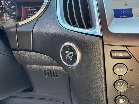 Used 2019 Ford Edge ST w/ Convenience Package image 24