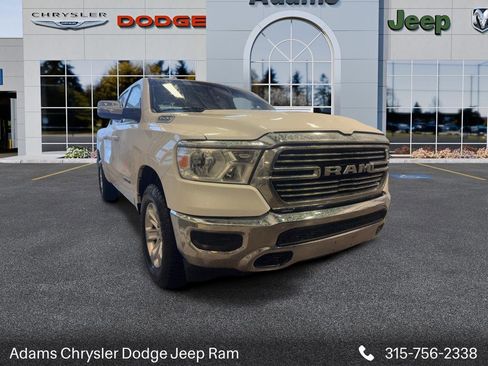 Used 2024 RAM 1500 Laramie AWD/4WD image 1