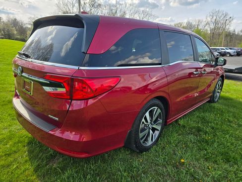 Used 2024 Honda Odyssey Touring image 7