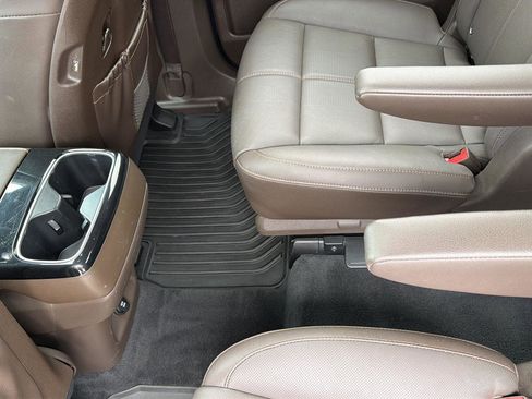 Used 2022 Kia Telluride SX w/ Nightfall Edition Package AWD/4WD image 22