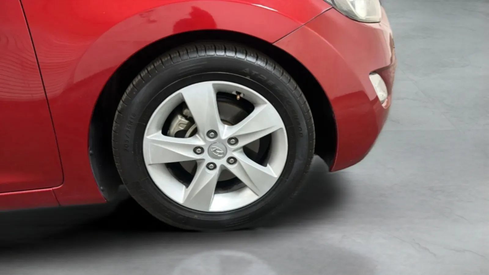 Used 2012 Hyundai Elantra GLS w/ Preferred Pkg 3 FWD image 24