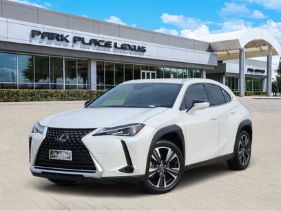 Certified 2020 Lexus UX 200 w/ Accessory Package