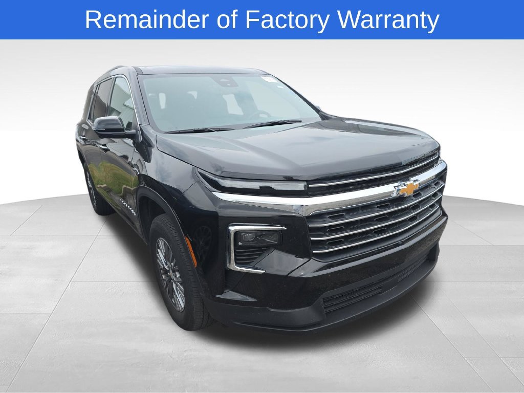 Used 2026 Chevrolet Traverse LT w/ Driver Confidence Package FWD image 4