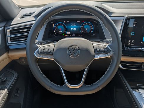 New 2026 Volkswagen Atlas Cross Sport SE AWD/4WD image 9