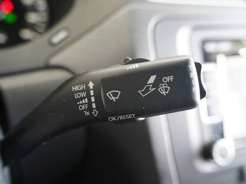 Used 2013 Volkswagen Jetta SE FWD image 15