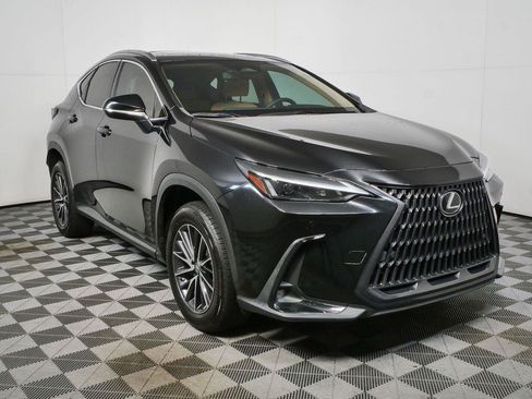 Used 2023 Lexus NX 350 AWD image 9