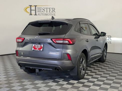 Used 2024 Ford Escape ST-Line w/ Tech Pack #1 AWD/4WD image 2