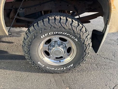 Used 2003 Ford F350 Lariat AWD/4WD image 6