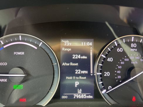 Used 2018 Lexus RX 450h AWD w/ Premium Package image 8