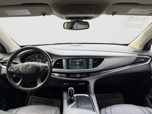 Used 2019 Buick Enclave Essence AWD/4WD image 24