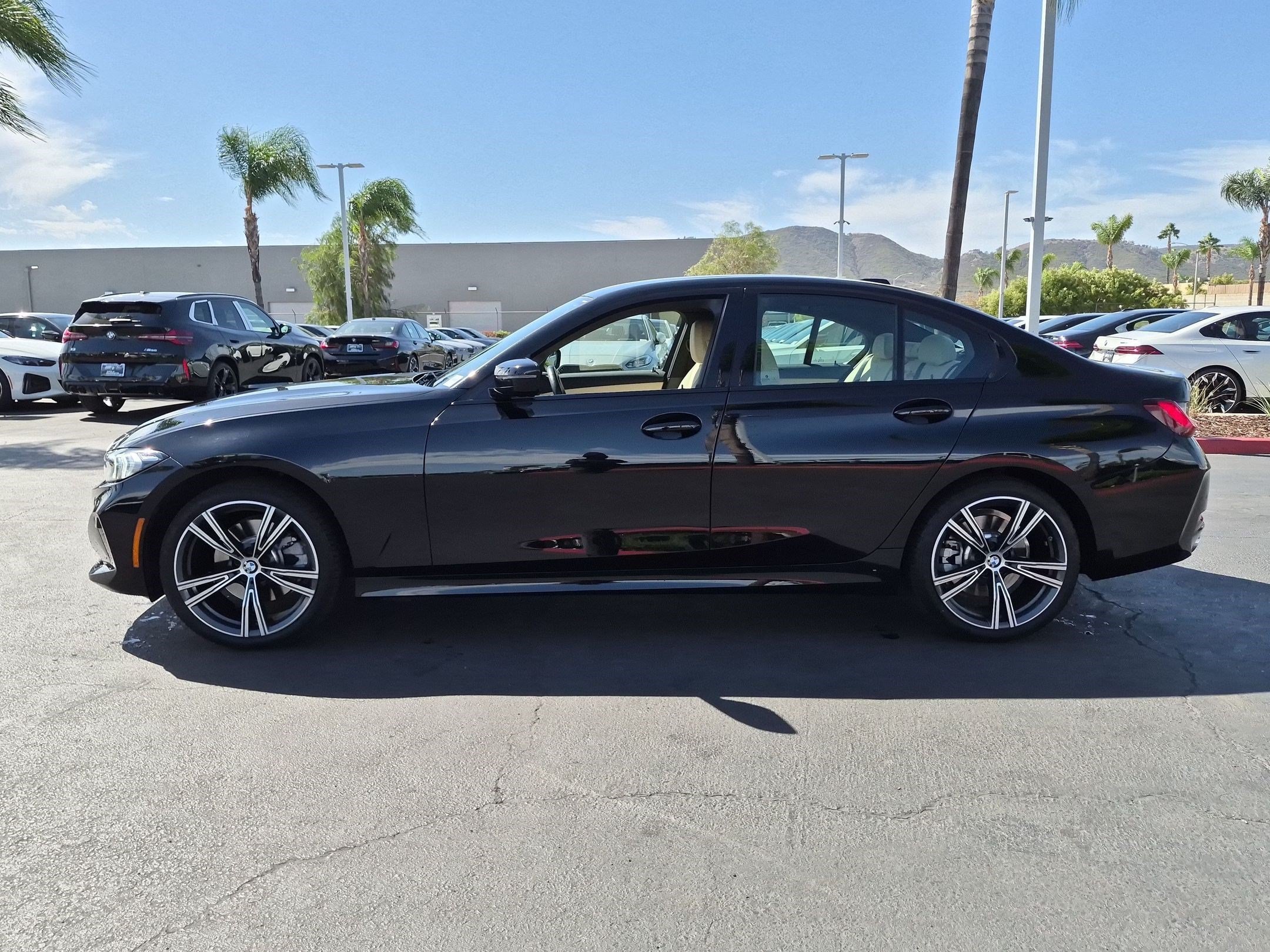 Certified 2023 BMW 330i Sedan w/ Premium Package RWD image 7