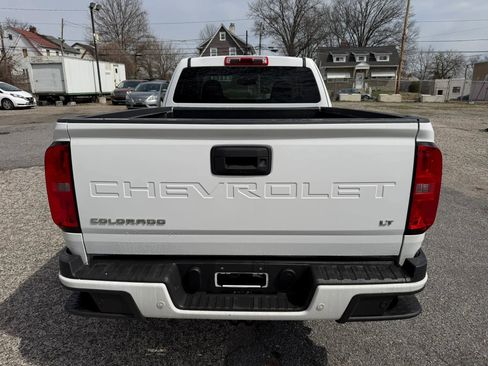 Used 2022 Chevrolet Colorado LT w/ Fleet Safety Package image 15