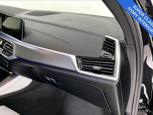 Used 2023 BMW X5 xDrive40i w/ M Sport Package image 21