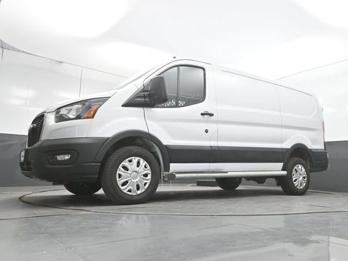 Used 2025 Ford Transit 250 Low Roof w/ Exterior Upgrade Package RWD image 34