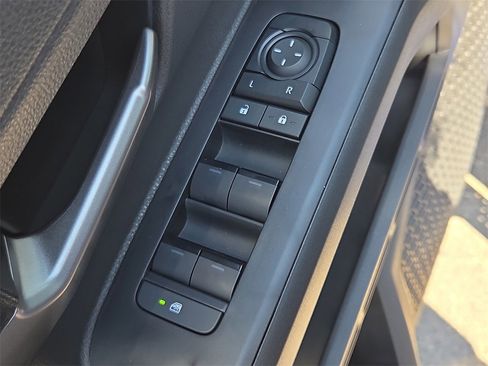 New 2025 Toyota Tacoma TRD Sport image 16