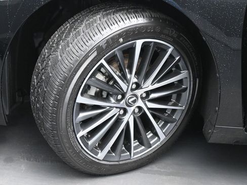 Used 2024 Lexus ES 350 w/ Premium Package image 23