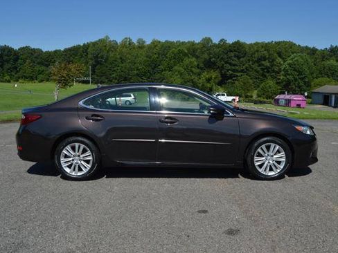 Used 2014 Lexus ES 350 w/ Premium Package FWD image 4