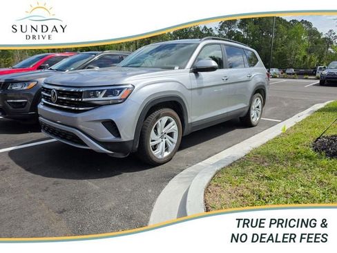 Used 2022 Volkswagen Atlas SE image 1