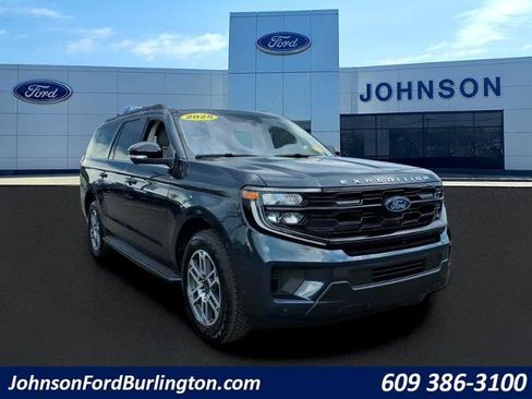 Certified 2025 Ford Expedition Max Active AWD/4WD image 1