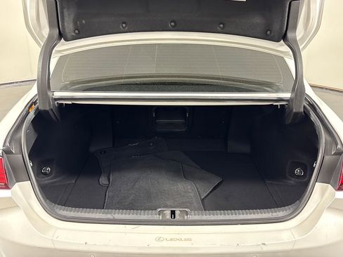 Used 2019 Lexus ES 350 Luxury w/ Accessory Package 2 image 34