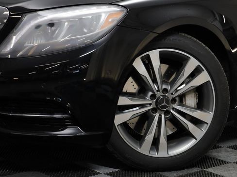 Used 2016 Mercedes-Benz S 550 4MATIC Sedan image 3