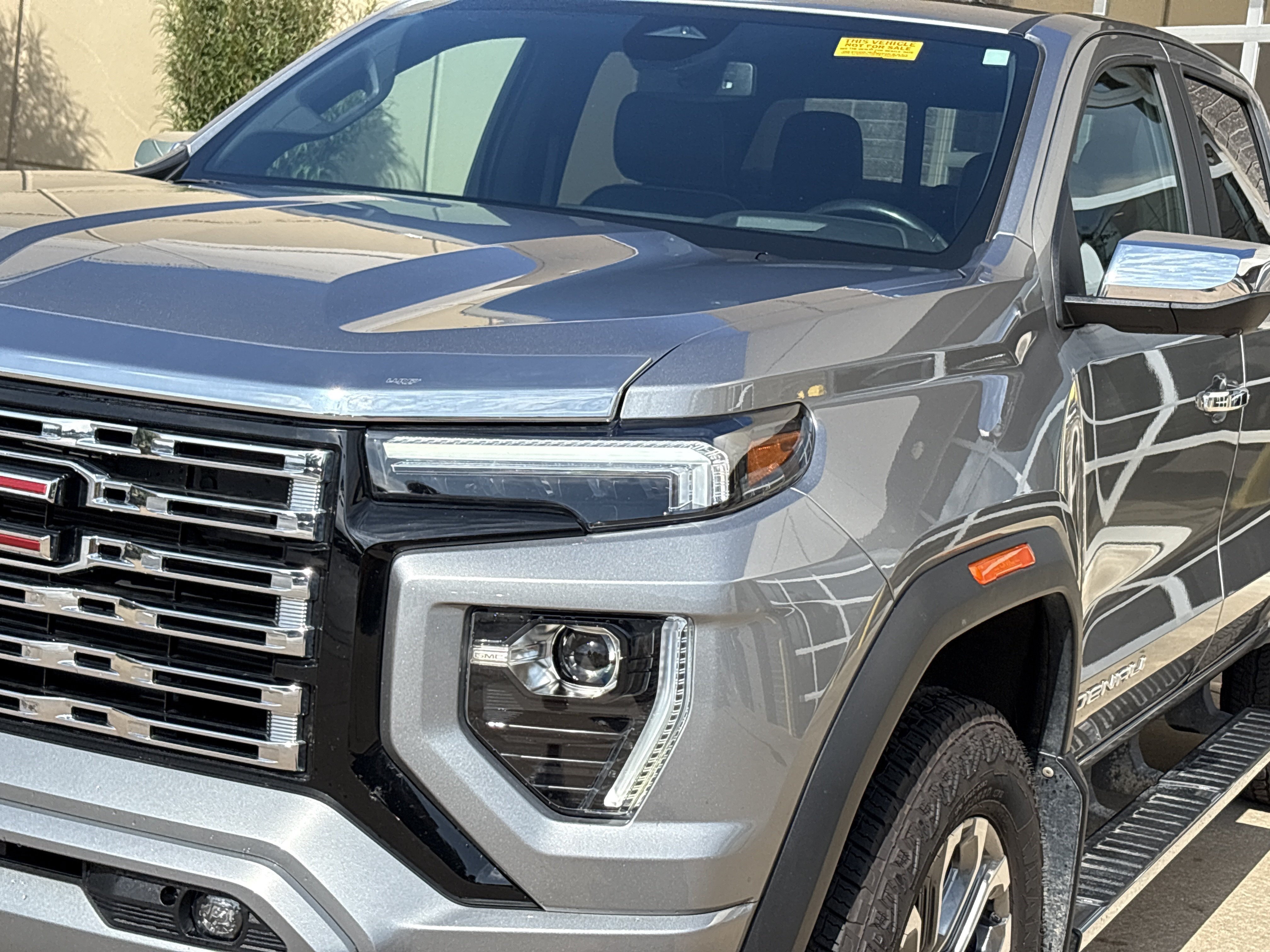 Used 2023 GMC Canyon Denali AWD/4WD image 6