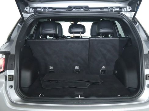 Used 2024 Jeep Compass Latitude image 30