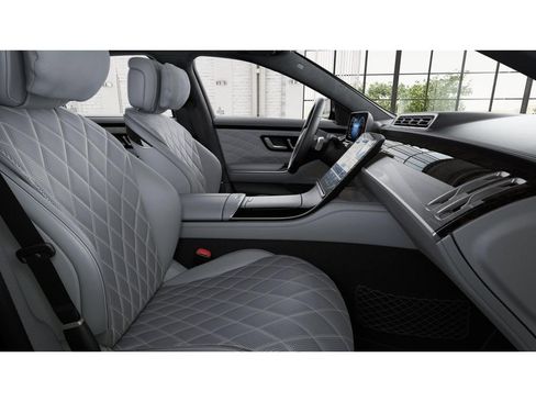 New 2026 Mercedes-Benz S 500 4MATIC image 4