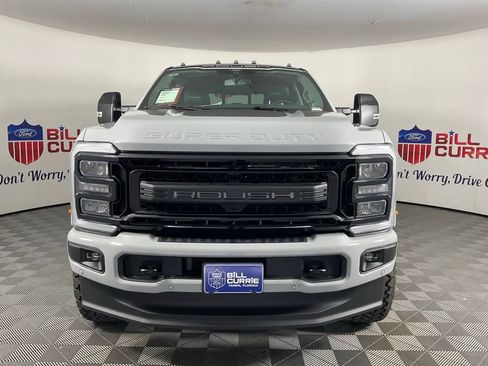 New 2026 Ford F250 Lariat w/ Black Appearance Package AWD/4WD image 8