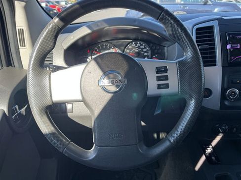 Used 2013 Nissan Xterra S image 12