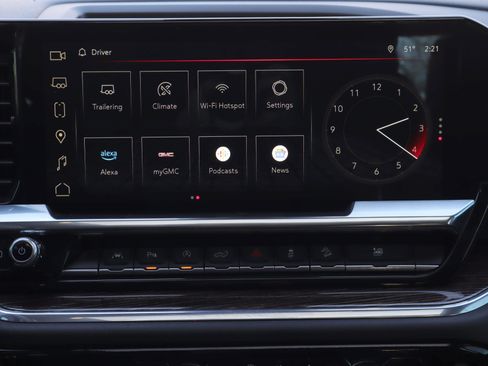 Used 2024 GMC Sierra 1500 Elevation w/ Elevation Premium Package image 14