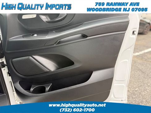 Used 2021 Mercedes-Benz Metris image 34