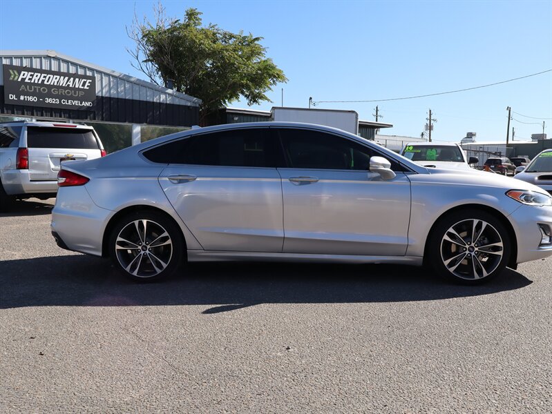 Used 2019 Ford Fusion Titanium AWD/4WD image 2