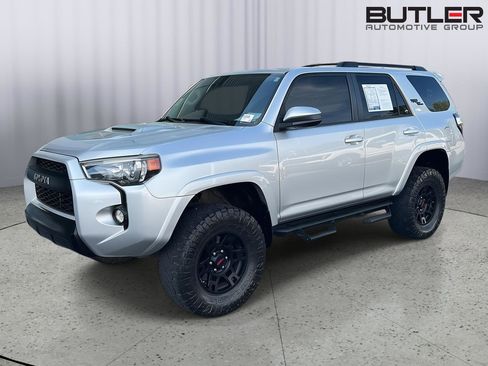 Used 2019 Toyota 4Runner TRD Off-Road image 1