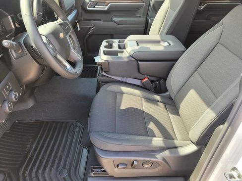New 2026 Chevrolet Silverado 1500 LT image 14