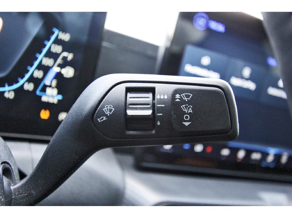 Used 2024 Ford Mustang Coupe RWD image 18
