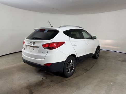 Used 2015 Hyundai Tucson SE AWD/4WD image 7