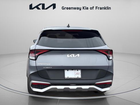 Used 2023 Kia Sportage EX image 6