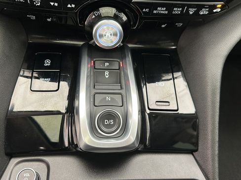 Used 2025 Acura MDX SH-AWD image 20