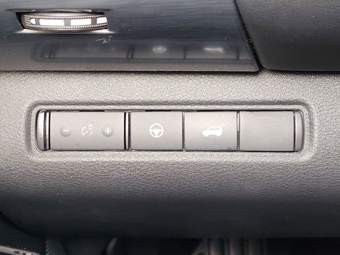 Used 2024 Nissan Pathfinder SL w/ SL Premium Package image 25