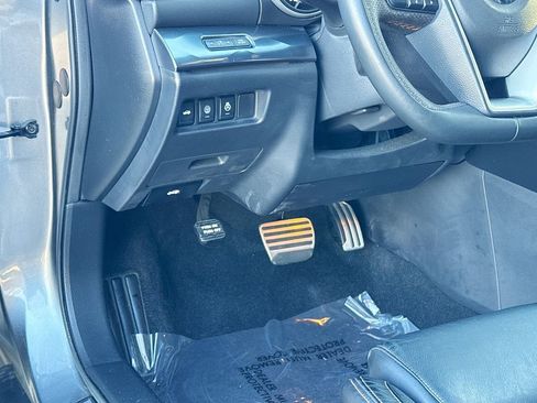 Used 2022 Nissan Maxima SR w/ Sport Mat Group image 17