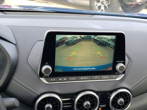 Certified 2023 Nissan Sentra SV image 34