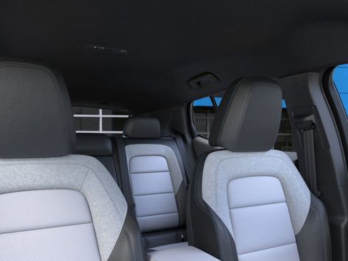 New 2026 Chevrolet Equinox EV LT image 24