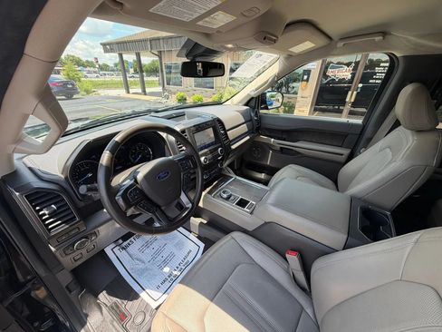 Used 2021 Ford Expedition Limited w/ Cargo Package RWD image 18