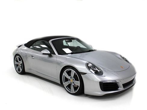 Used 2017 Porsche 911 Carrera image 3