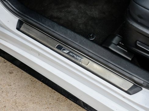 Used 2022 Lexus IS 350 F Sport image 44